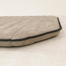 キャンピングカーにピッタリの敷布団